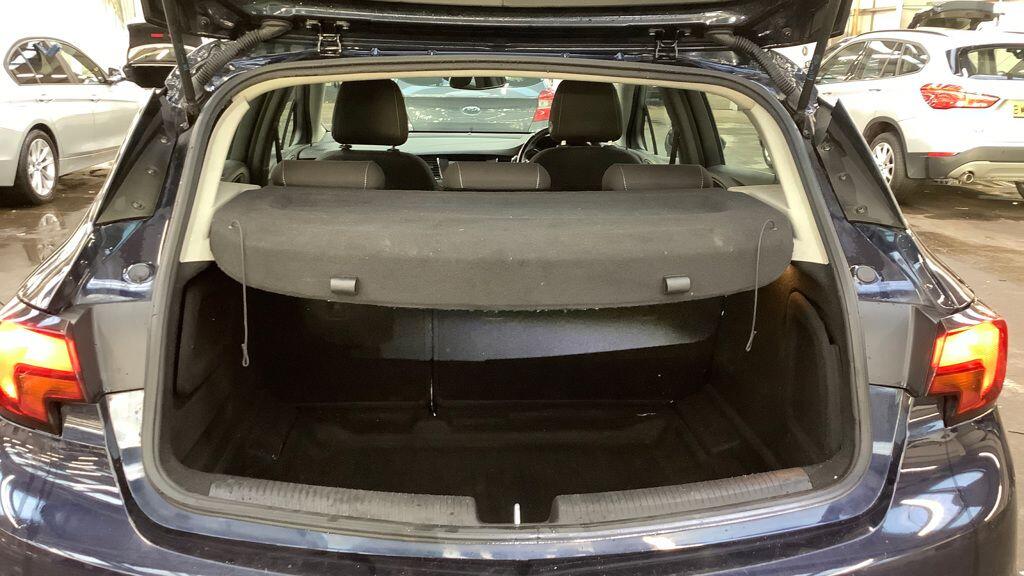 Used Vauxhall Astra 2017 for sale - 76801307: Photo 11