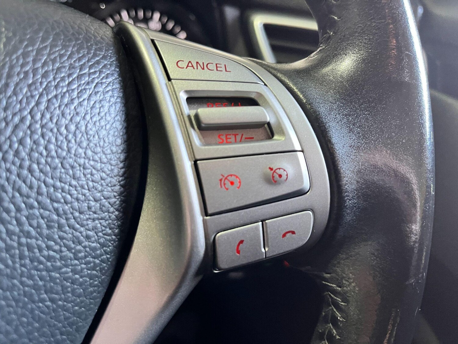 Used Nissan Qashqai 2016 for sale - 76371418: Photo 28