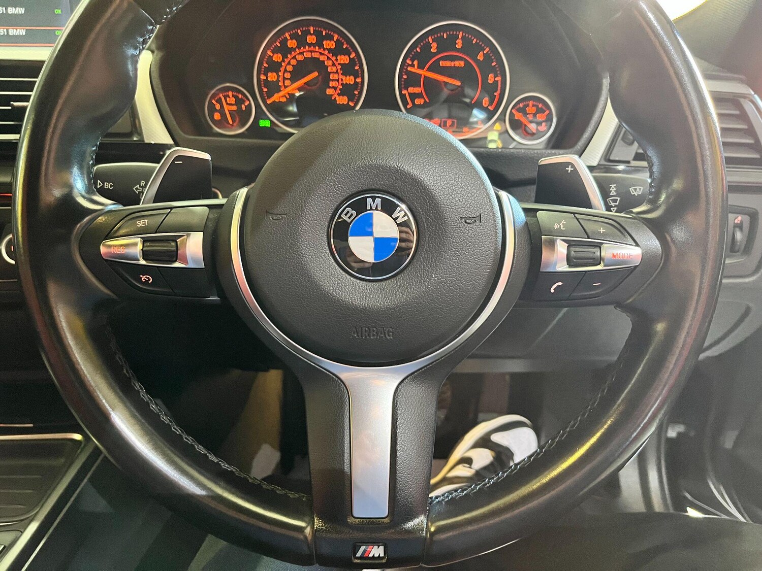 Used BMW 3 Series 2012 for sale - 77231679: Photo 30