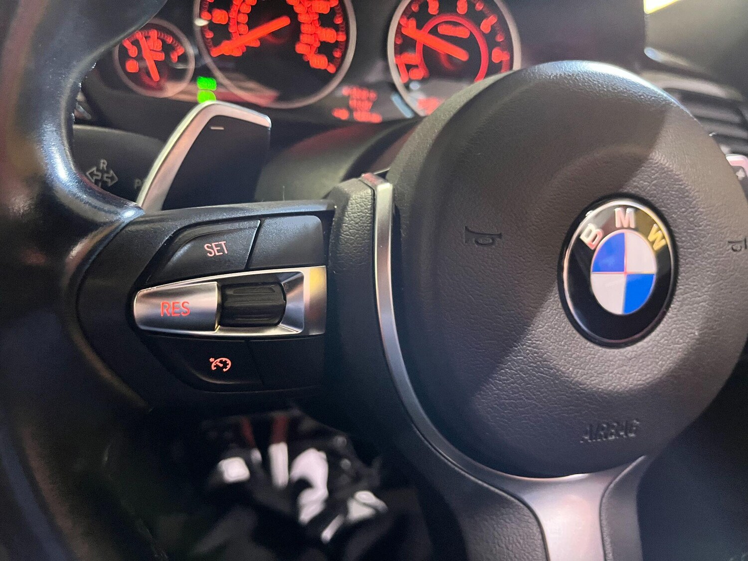 Used BMW 3 Series 2012 for sale - 77231679: Photo 32