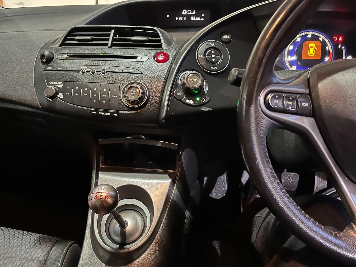 Used Honda Civic 2010 for sale - 77396463: Photo 13