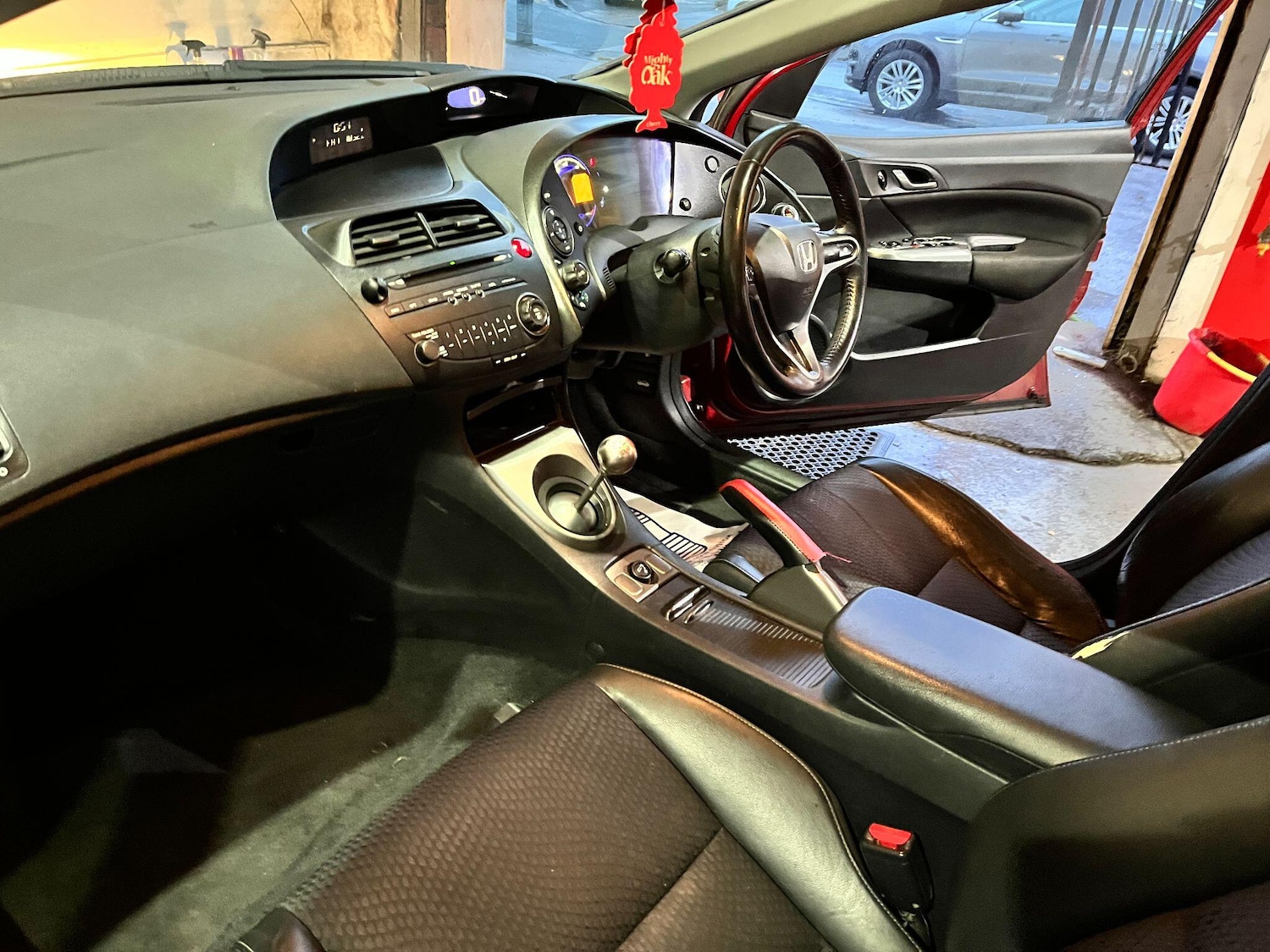 Used Honda Civic 2010 for sale - 77396463: Photo 25