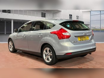 Used Ford Focus 2011 for sale - 77953177: Photo