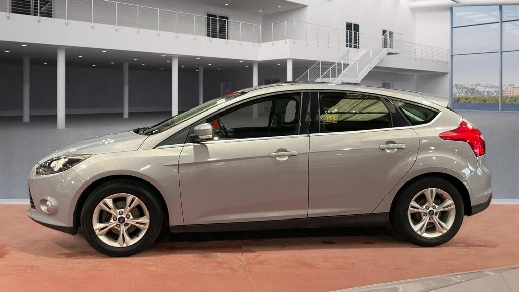 Used Ford Focus 2011 for sale - 77953177: Photo 7
