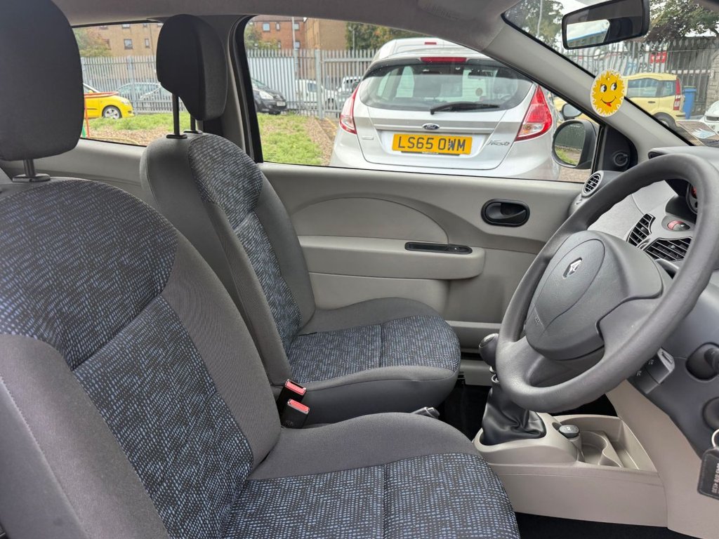 Used Renault Twingo 2010 for sale - 75596408: Photo 6