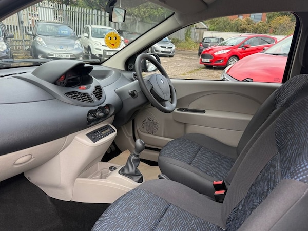 Used Renault Twingo 2010 for sale - 75596408: Photo 8