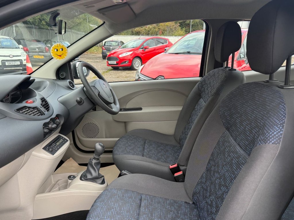 Used Renault Twingo 2010 for sale - 75596408: Photo 9