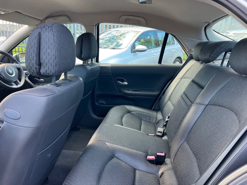 Used Renault Laguna 2006 for sale - 76454270: Photo 13