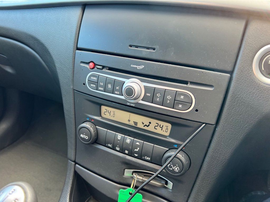 Used Renault Laguna 2006 for sale - 76454270: Photo 15