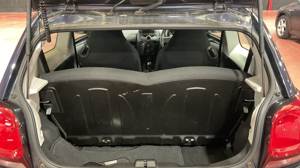 Used Citroen C1 2014 for sale - 76546533: Photo 8