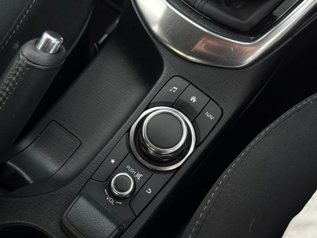 Used Mazda Mazda2 2016 for sale - 76454199: Photo 15