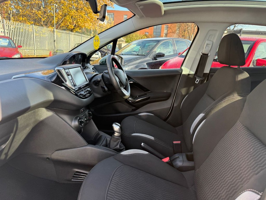 Used Peugeot 208 2015 for sale - 77668894: Photo 11