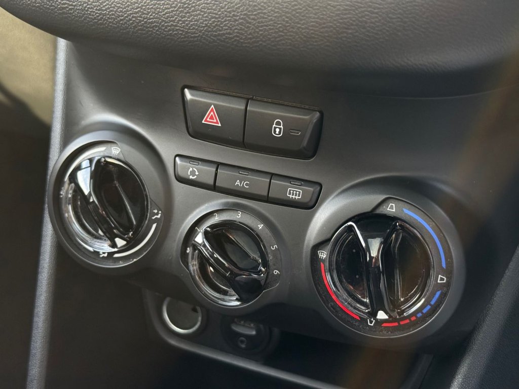 Used Peugeot 208 2015 for sale - 77668894: Photo 14