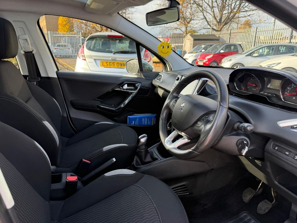 Used Peugeot 208 2015 for sale - 77668894: Photo 5