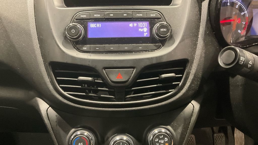 Used Vauxhall Viva 2017 for sale - 77953189: Photo 10