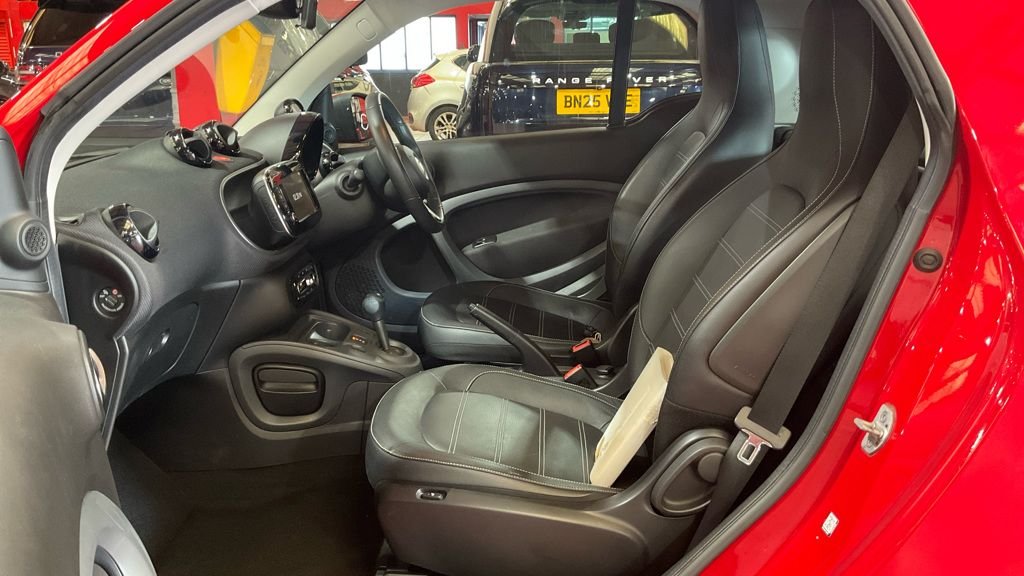 Used smart fortwo 2015 for sale - 78069305: Photo 7