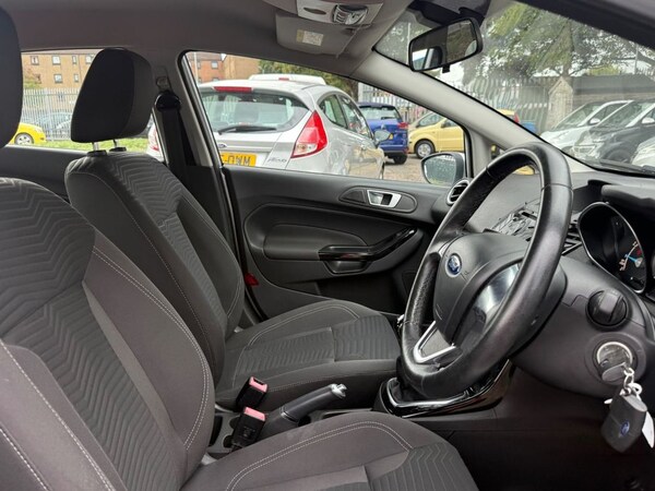 Used Ford Fiesta 2015 for sale - 74379854: Photo 6