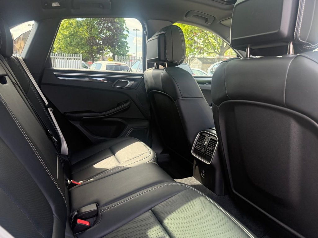 Used Porsche Macan 2024 for sale - 77547025: Photo 17