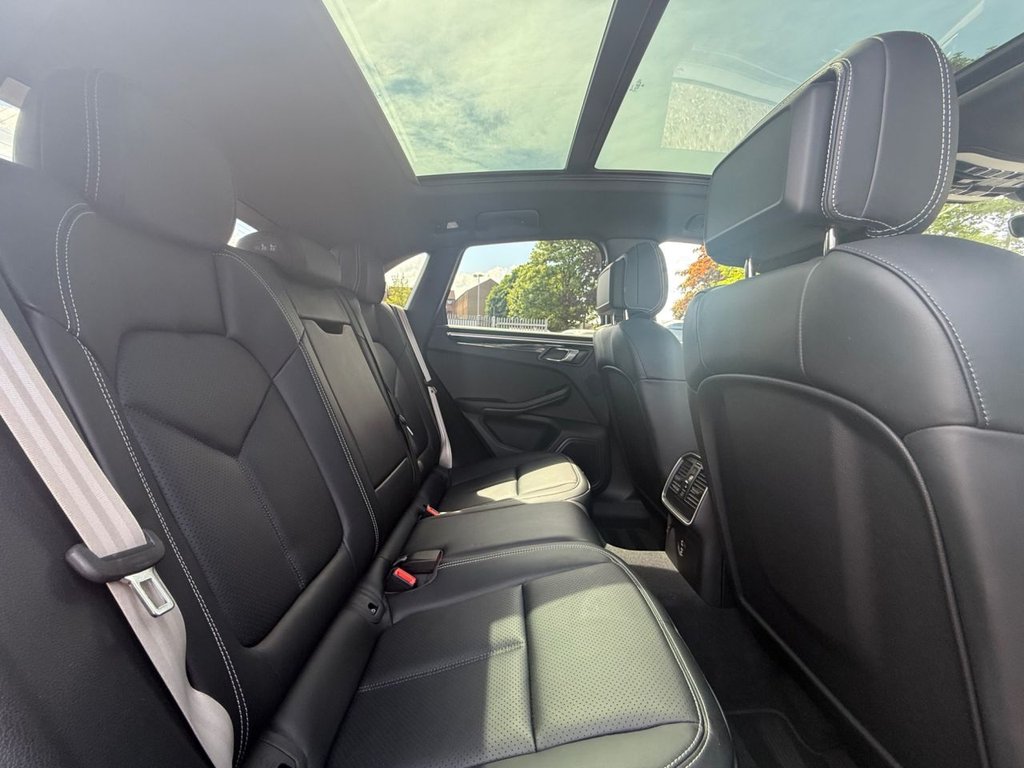 Used Porsche Macan 2024 for sale - 77547025: Photo 18