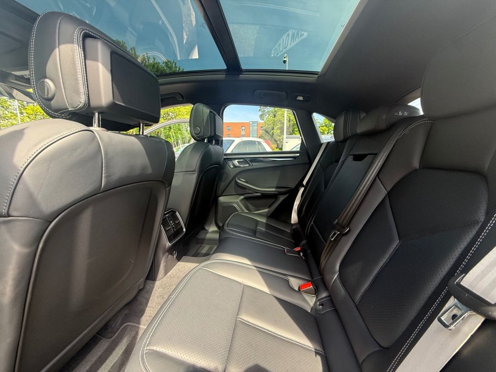 Used Porsche Macan 2024 for sale - 77547025: Photo 19
