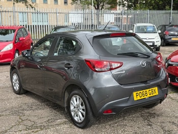 Used Mazda Mazda2 2019 for sale - 75961526: Photo