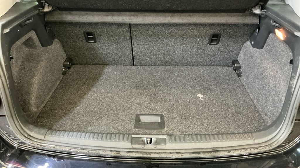 Used Volkswagen Polo 2016 for sale - 76417744: Photo 7