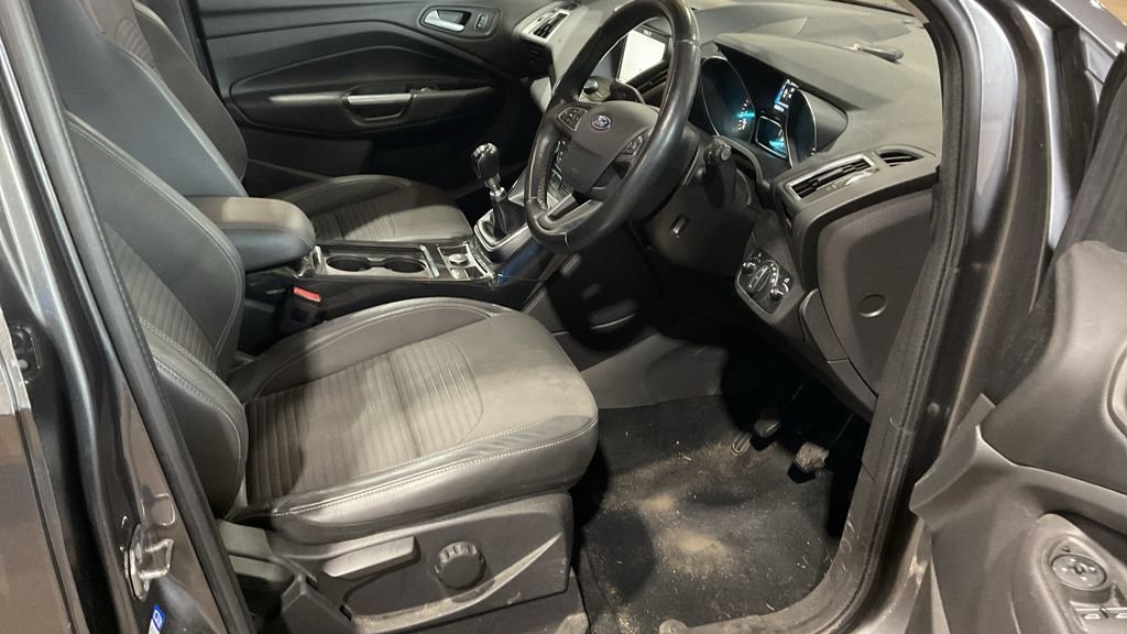 Used Ford Kuga 2017 for sale - 77967325: Photo 8