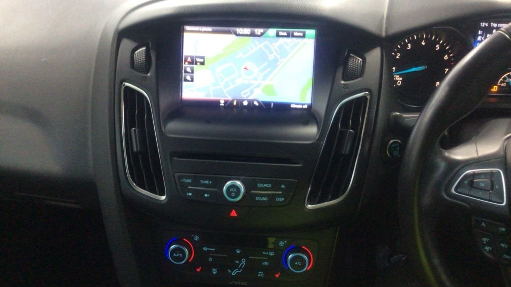 Used Ford Focus 2015 for sale - 77967315: Photo 10