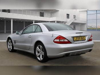 Used Mercedes-Benz SL 2012 for sale - 77976525: Photo