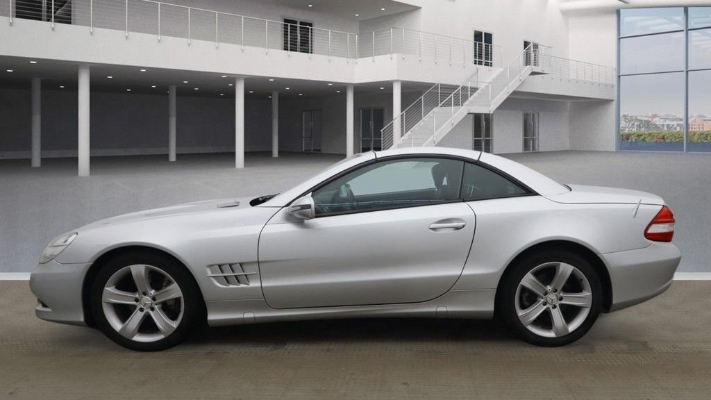 Used Mercedes-Benz SL 2012 for sale - 77976525: Photo 7