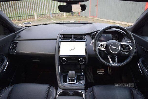 Used Jaguar E-Pace 2022 for sale - 76672052: Photo 11