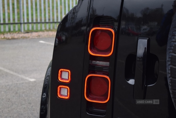 Used Land Rover Defender 2023 for sale - 77840197: Photo 34