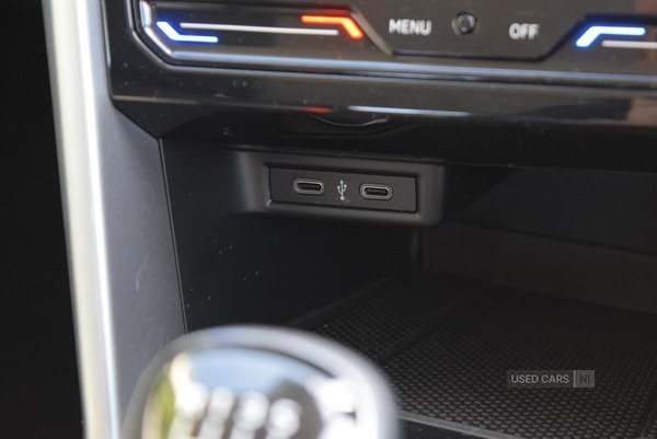 Used Volkswagen T-Roc 2022 for sale - 76201486: Photo 24