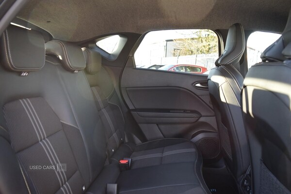 Used Renault Captur 2023 for sale - 77102385: Photo 32