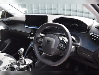 Used Peugeot 208 2024 for sale - 75941971: Photo