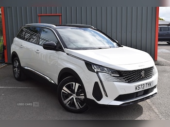 Peugeot - 5008