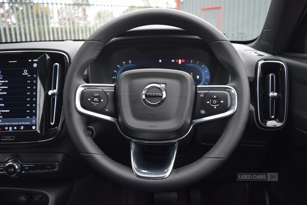 Used Volvo XC40 2025 for sale - 76787097: Photo 15