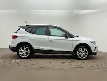 Used SEAT Arona 2023 for sale - 76522846: Photo