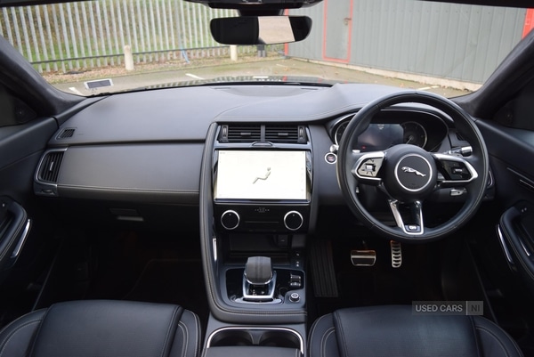 Used Jaguar E-Pace 2022 for sale - 76646731: Photo 11