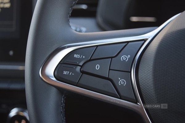 Used Renault Clio 2025 for sale - 77280446: Photo 15