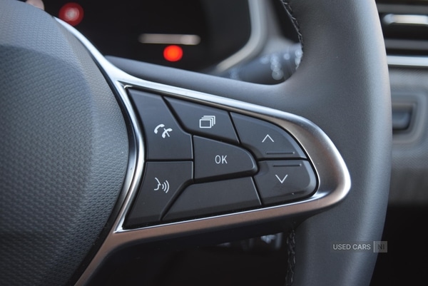 Used Renault Clio 2025 for sale - 77280446: Photo 16