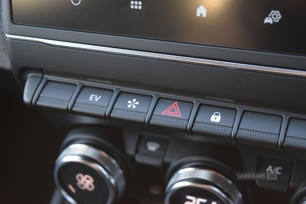 Used Renault Clio 2025 for sale - 77280446: Photo 26