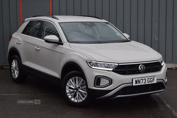 Used Volkswagen T-Roc 2023 for sale - 76593092: Photo 1