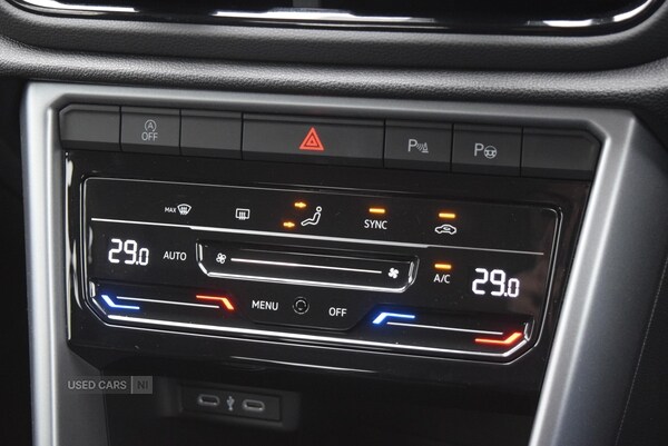 Used Volkswagen T-Roc 2023 for sale - 76593092: Photo 24