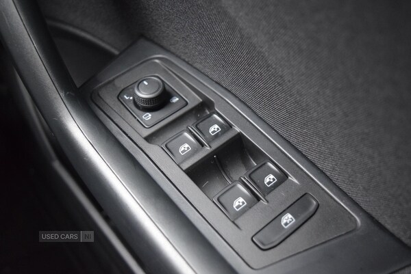 Used Volkswagen T-Roc 2023 for sale - 76593092: Photo 28