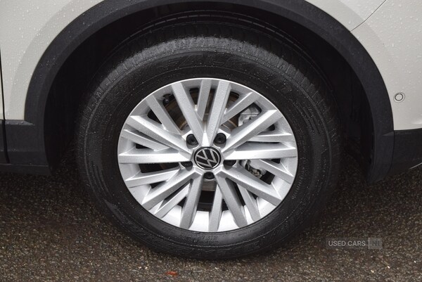 Used Volkswagen T-Roc 2023 for sale - 76593092: Photo 32