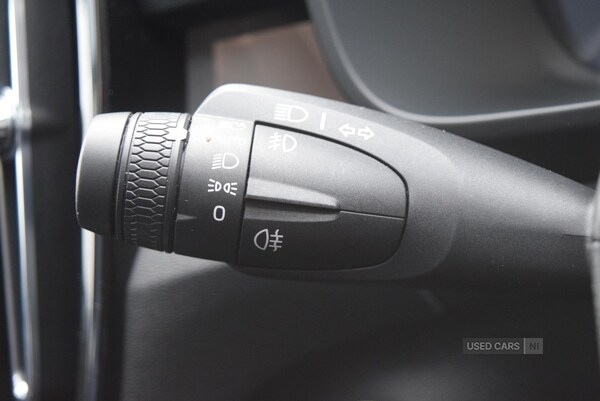 Used Volvo XC40 2023 for sale - 76308735: Photo 17