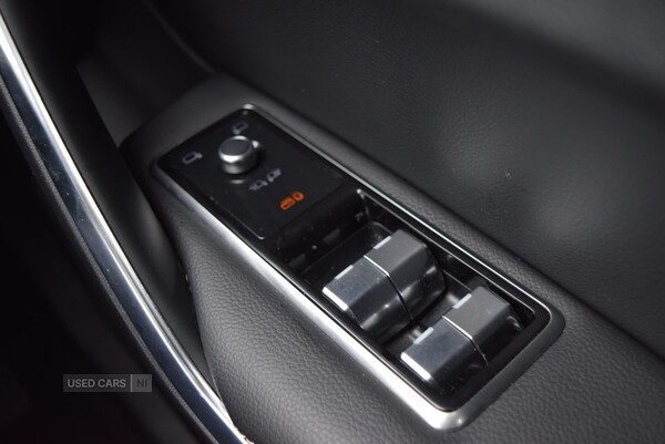 Used Jaguar F-Pace 2021 for sale - 76308729: Photo 30
