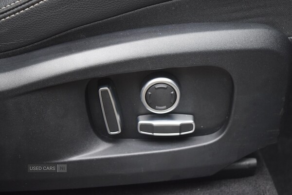 Used Jaguar F-Pace 2021 for sale - 76308729: Photo 33