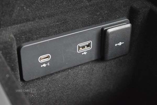 Used Jaguar F-Pace 2021 for sale - 76528157: Photo 29